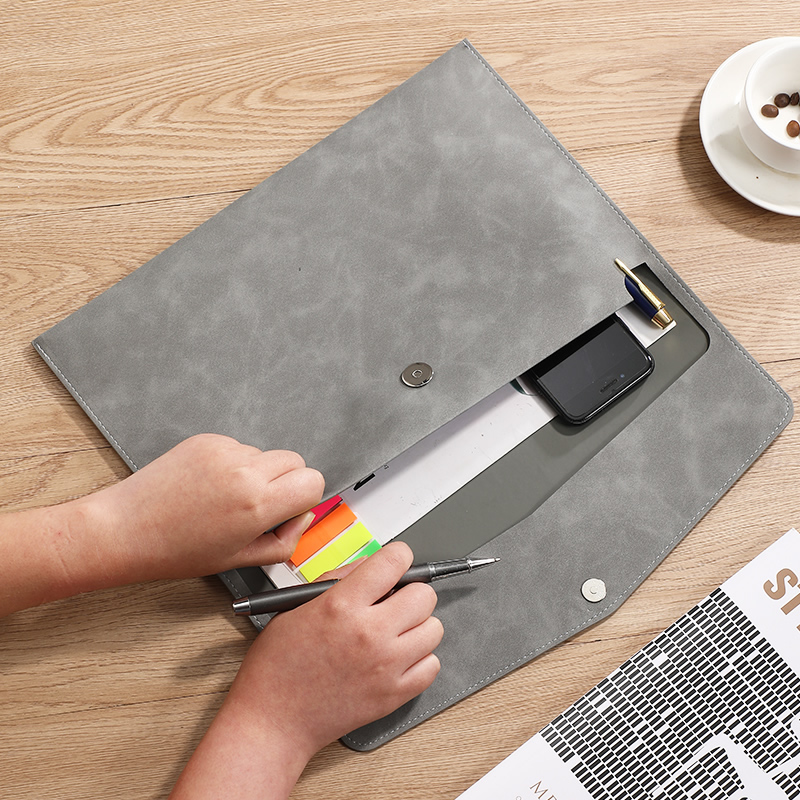 Leather Work Folder - حقيبة مستندات A4 من الجلد الصناعي