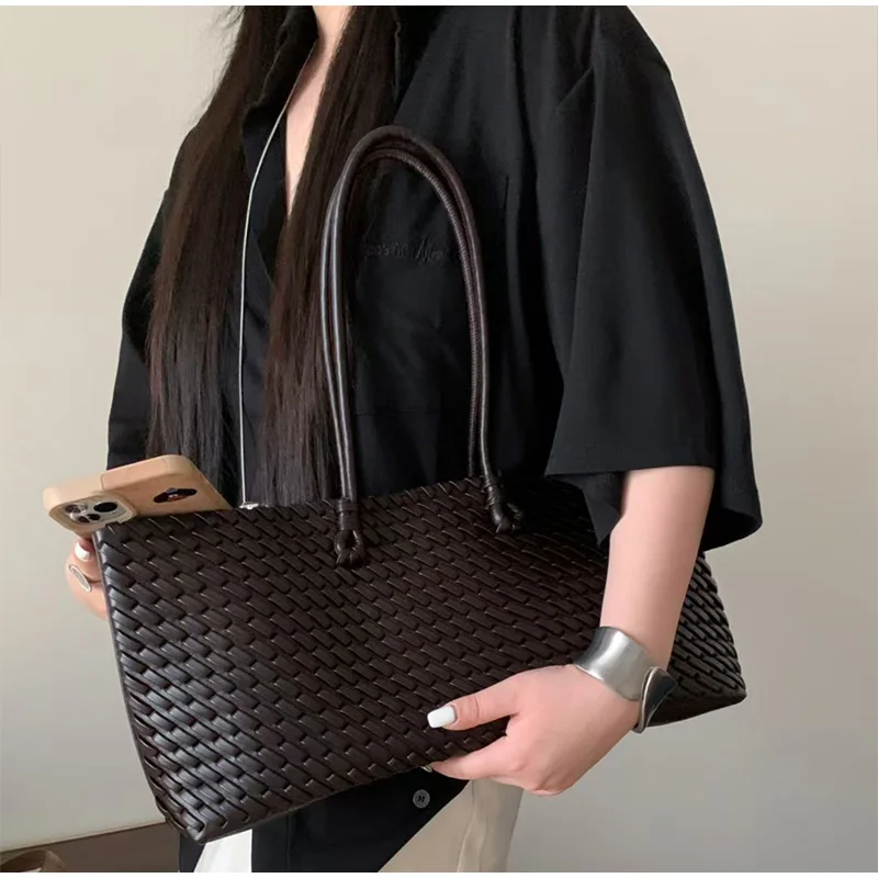 حقيبة يد فاخرة من الجلد الصناع - مراجعة Leather Work Bag Women وسعره