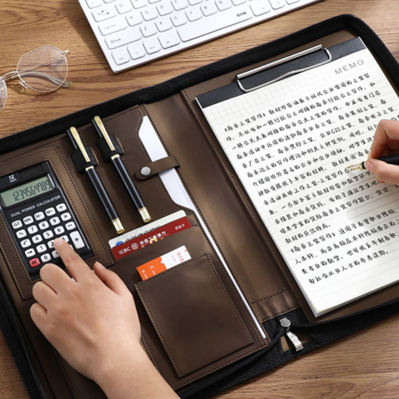 متعددة الوظائف A4/A5 بو الجلود - مراجعة Leather Work Folder وسعره